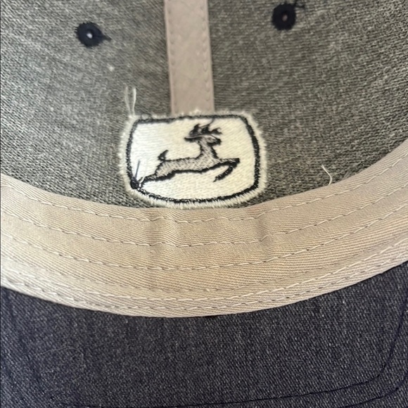 John Deere Men's Navy/White 70/30 Cotton/Polyester Baseball Adult Trucker (D1) - Picture 7 of 8